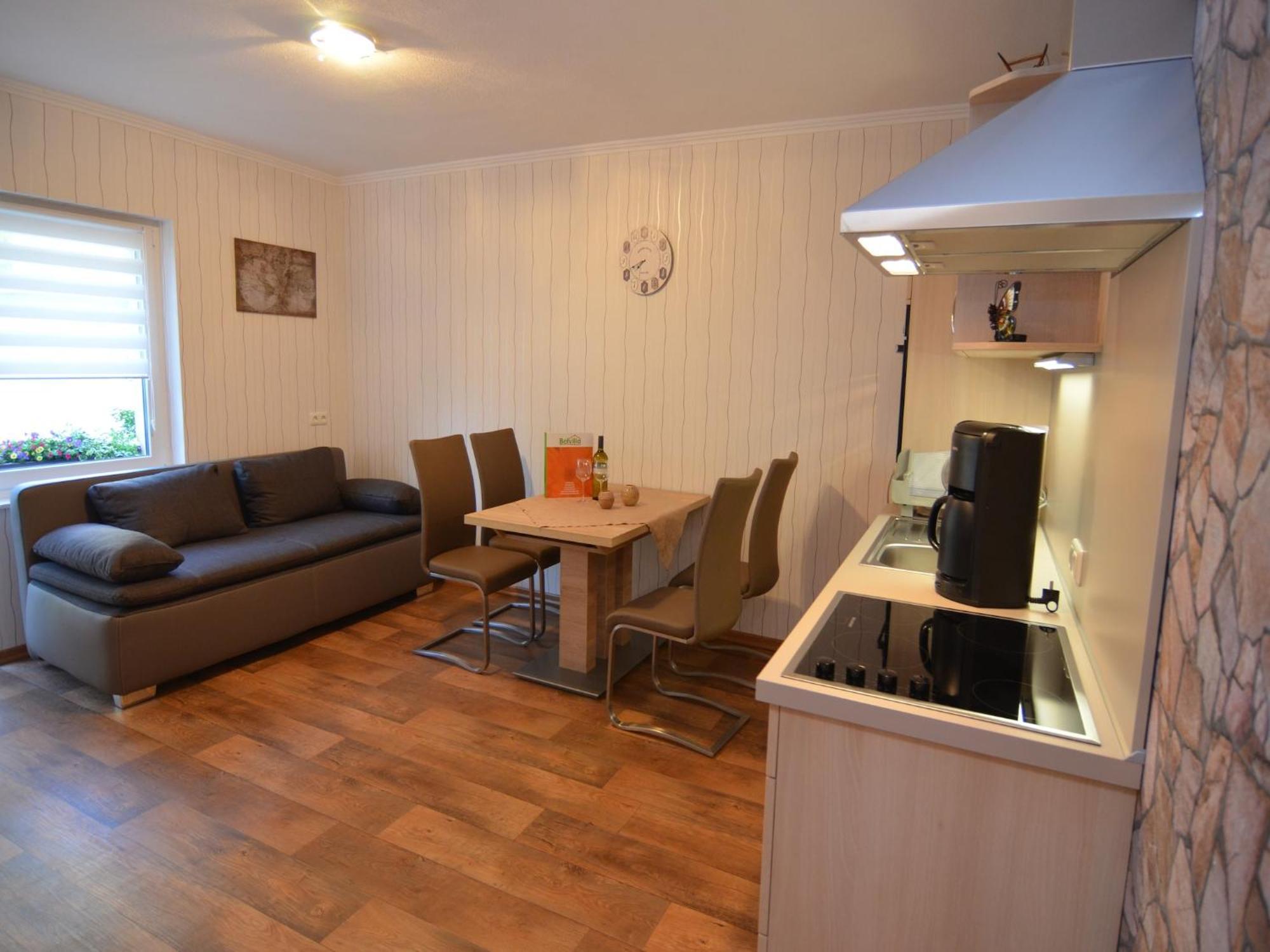 Modern Holiday Home Idyllic Setting With Terrace 메데바흐 외부 사진
